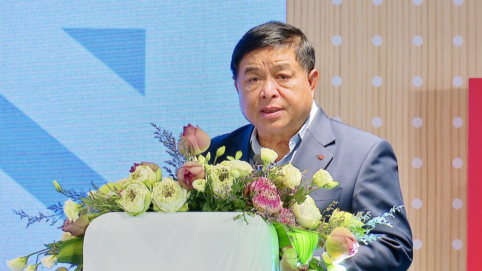 <div>Ph&oacute; Thủ tướng Nguyễn Ch&iacute; Dũng: Mạnh mẽ tiến về ph&iacute;a trước để Việt Nam trở th&agrave;nh cường quốc về AI</div>