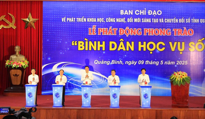 <div>Quảng B&igrave;nh ph&aacute;t động phong tr&agrave;o 'B&igrave;nh d&acirc;n học vụ số'</div>
